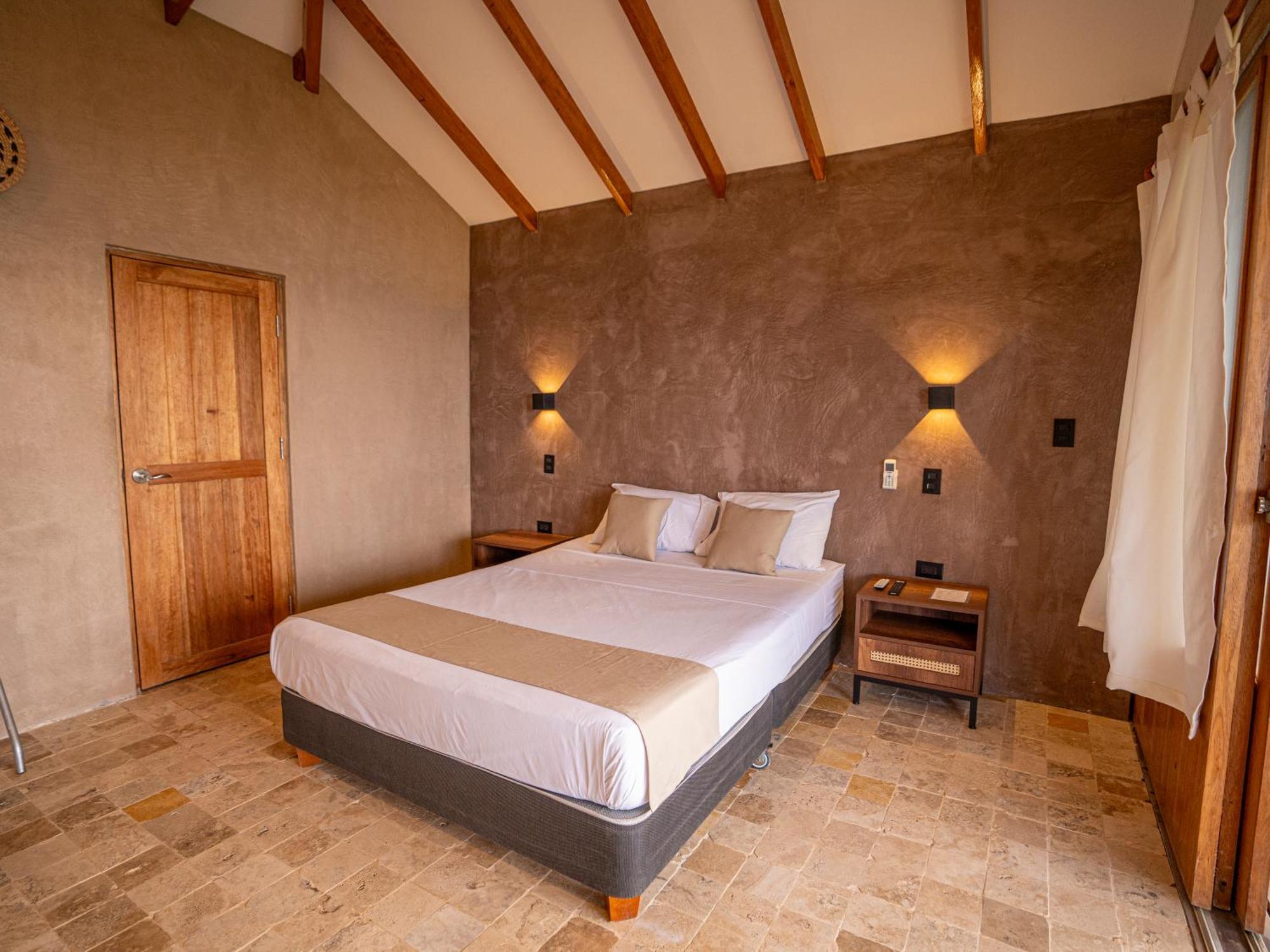 Hotel El Refugio De 2*
